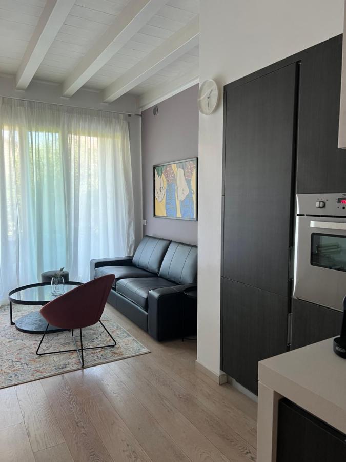 Casa Della Regina Leilighet Sirmione Eksteriør bilde