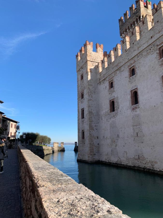 Casa Della Regina Leilighet Sirmione Eksteriør bilde