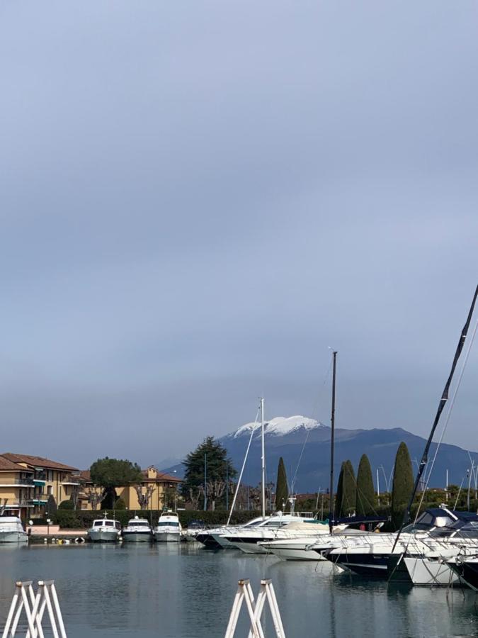 Casa Della Regina Leilighet Sirmione Eksteriør bilde